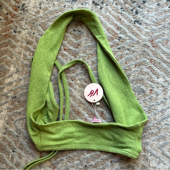 VRG GRL green halton wrap crop - Picture 5 of 5